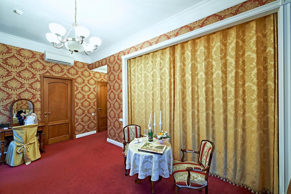 Baryshkoff Hotell Sankt Petersburg Rum bild